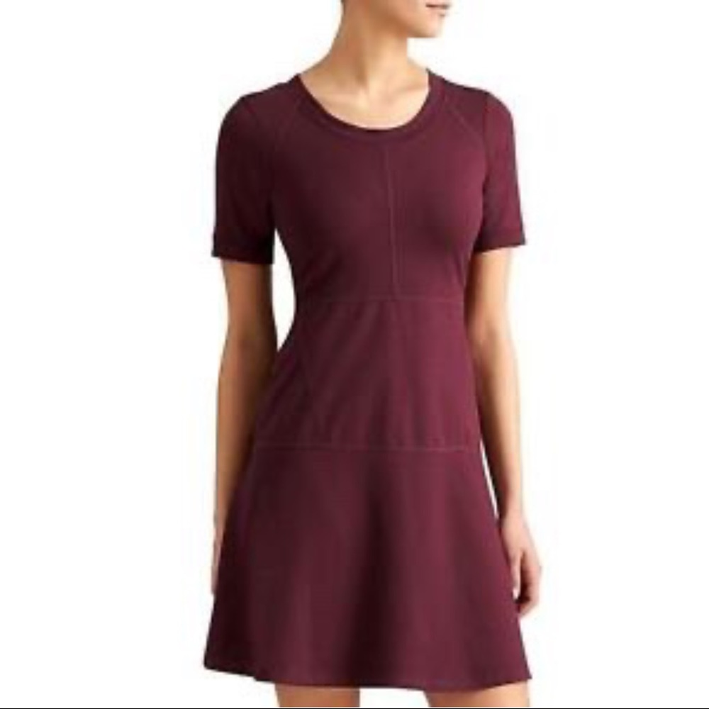 Athleta En Route Chianti Wine Dress Size XL